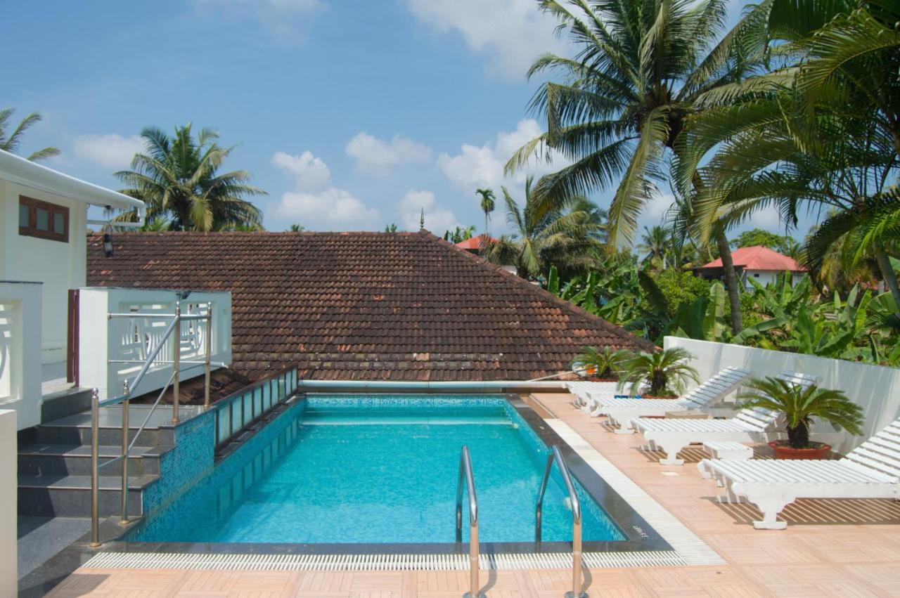 Triveny River Palace Hotel Alappuzha Exterior foto